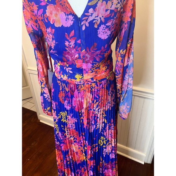 Sienna Blue Floral Pleated Maxi Dress Long Sleeve V-Neck Shimmer NWT chiffon 6 - Picture 7 of 12